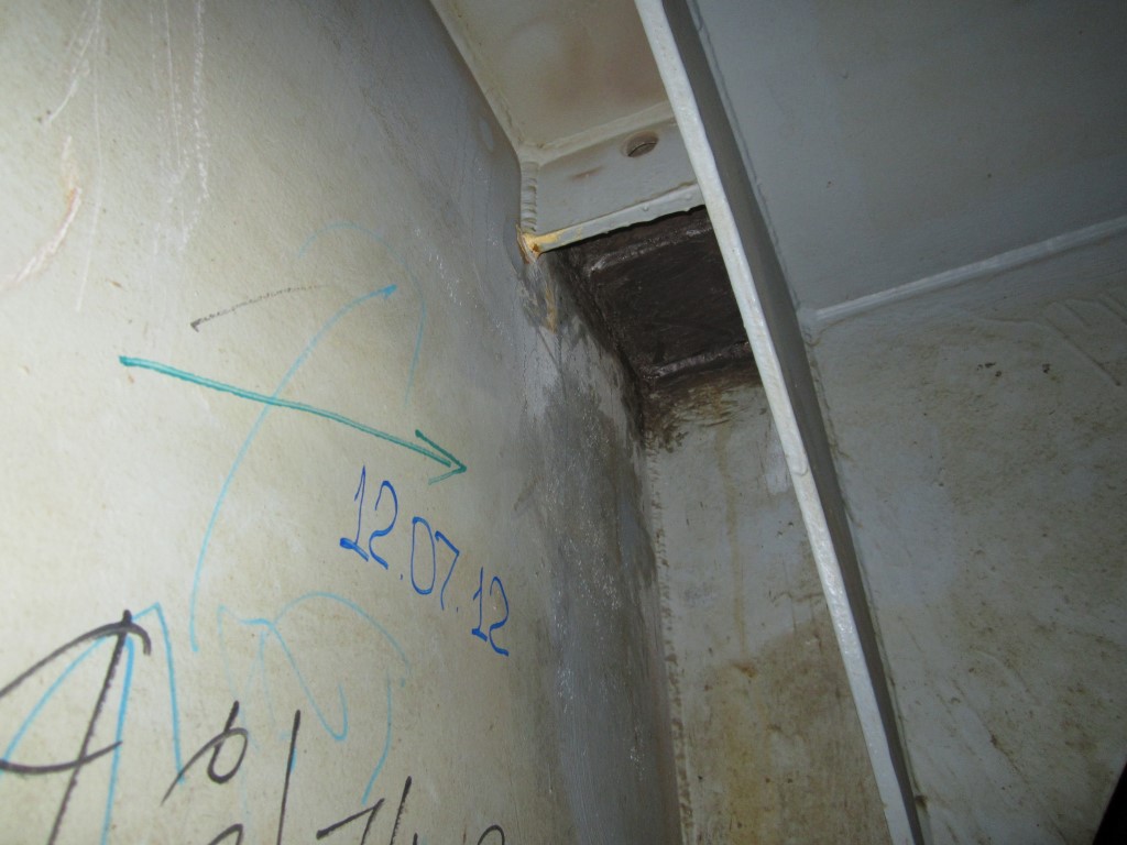 Óxido penetrado profundamente en el metal