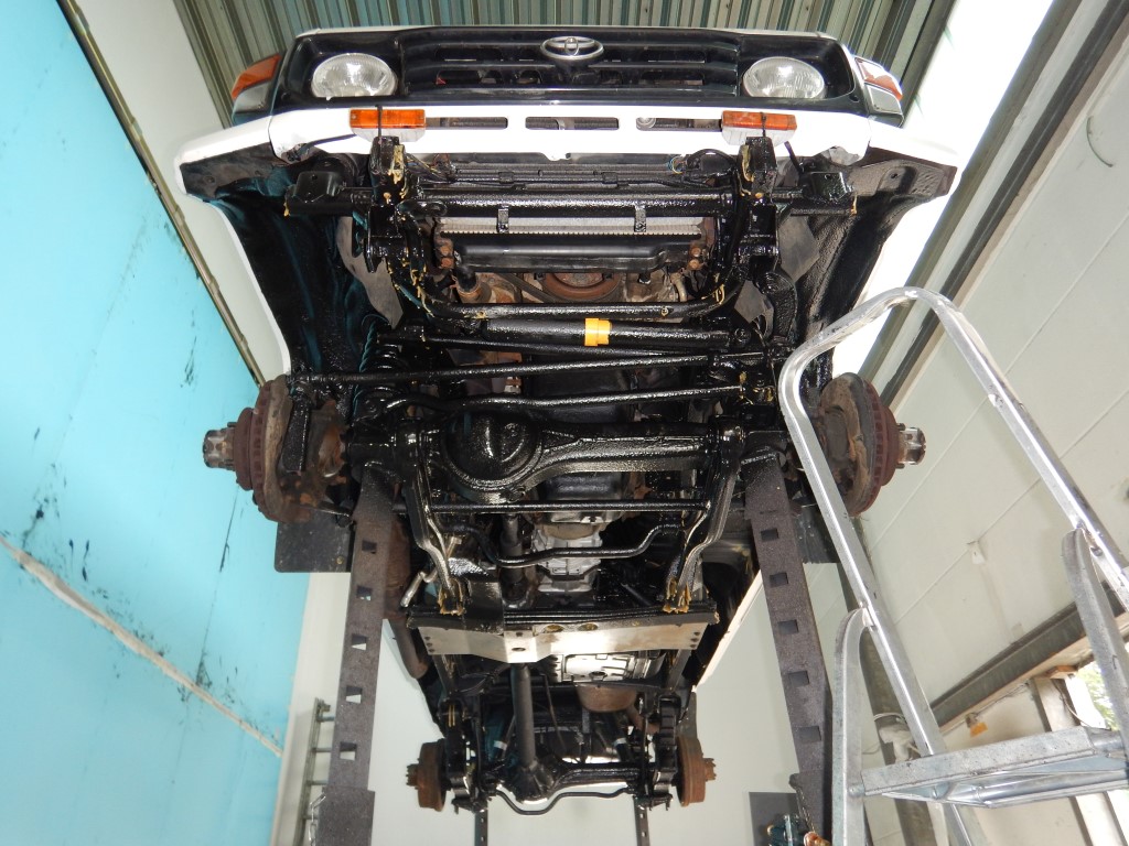 Toyota HZJ 78 en circulación tras el tratamiento