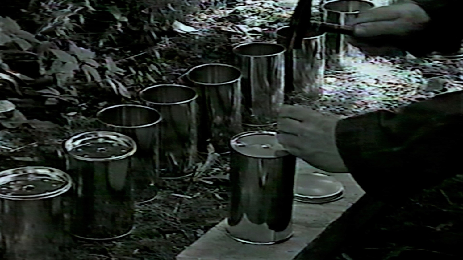 Primeras pruebas de corrosión con latas de café - 1984